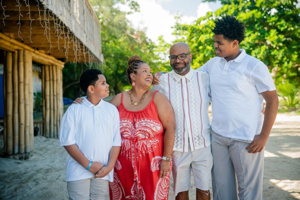 Photoshoot at Ocho Rios Bay Beach — photo 5