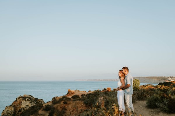 Romantic photoshoot at Ponta da Piedade, Lagos — photo 2