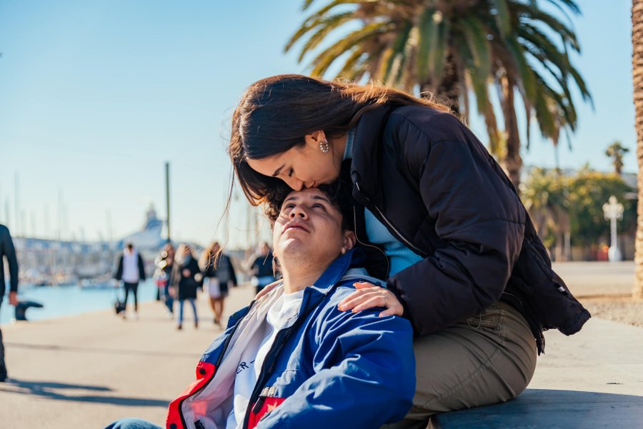 Professional photoshoot at Port Vell photo 5