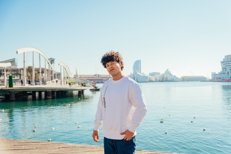 Professional photoshoot at Port Vell photo 3