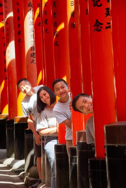Professional photoshoot at Fushimi Inari Shrine photo 2