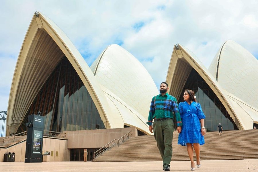 Professional photoshoot at Opera House photo 2