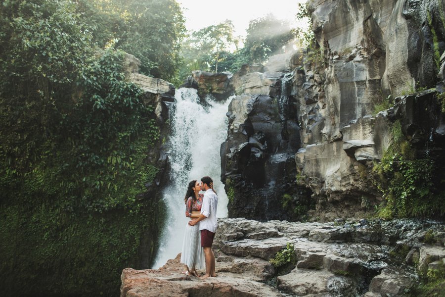 Private photo tour at Tegenungan Waterfall photo 1