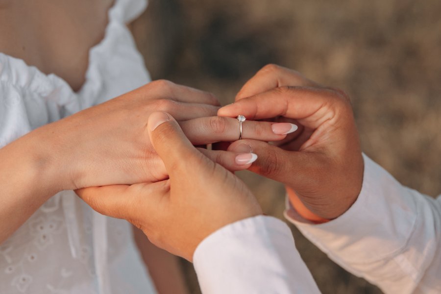 Professional proposal photoshoot at Oia Village photo 4