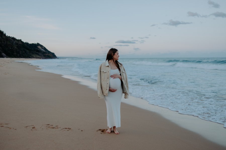 Professional maternity photoshoot in Sydney photo 2