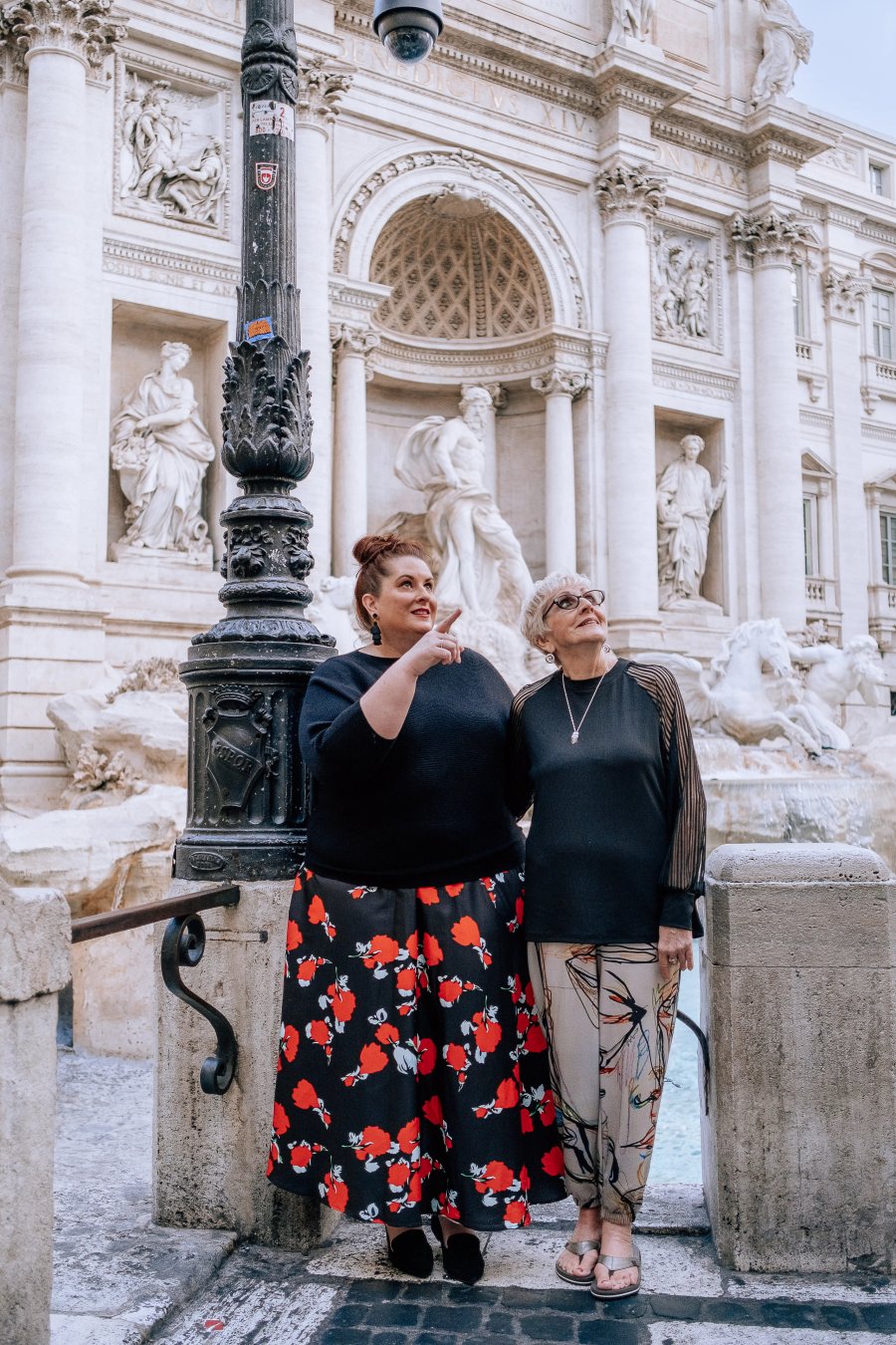 Professional photoshoot at the Trevi Fountain photo 7