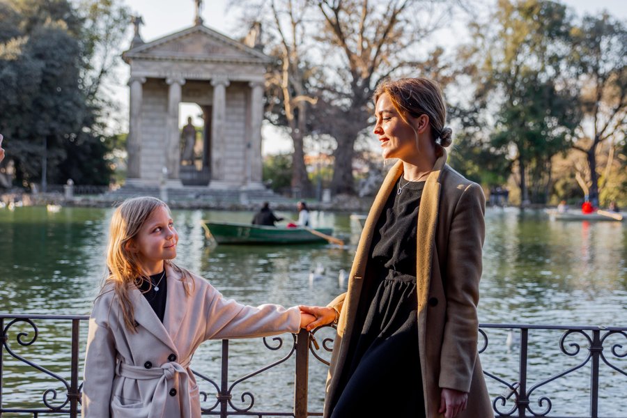 Professional photoshoot at Villa Borghese photo 3