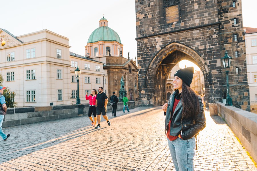 Professional photoshoot at Charles Bridge photo 7