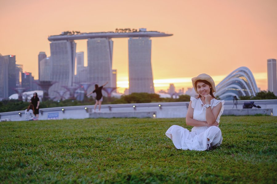 Professional photoshoot at Marina Barrage photo 1