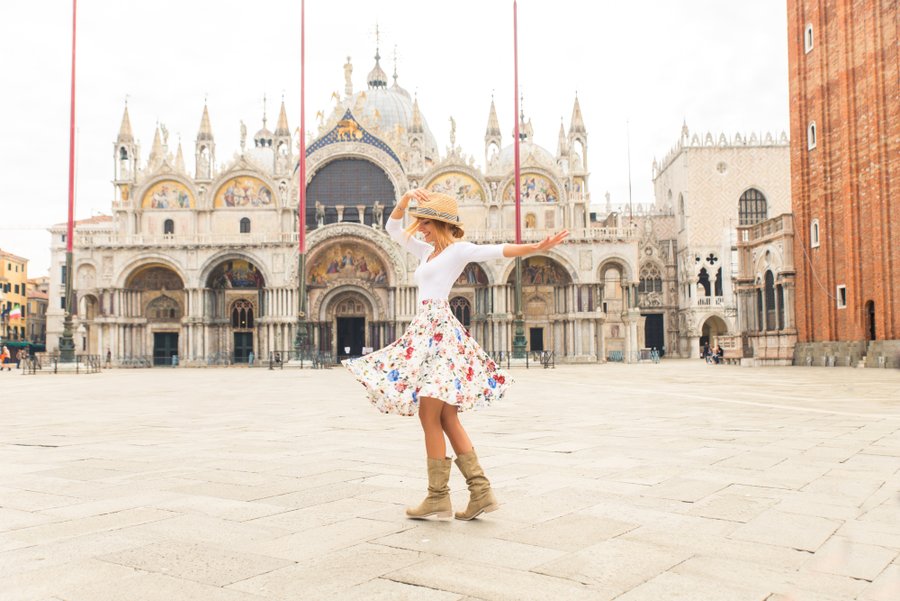 Professional photoshoot at the Piazza San Marco in Venice — photo 8