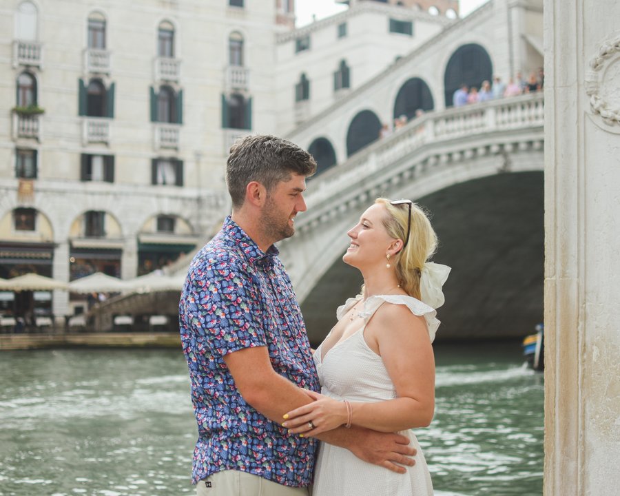 Professional photoshoot at the Rialto Bridge — photo 1