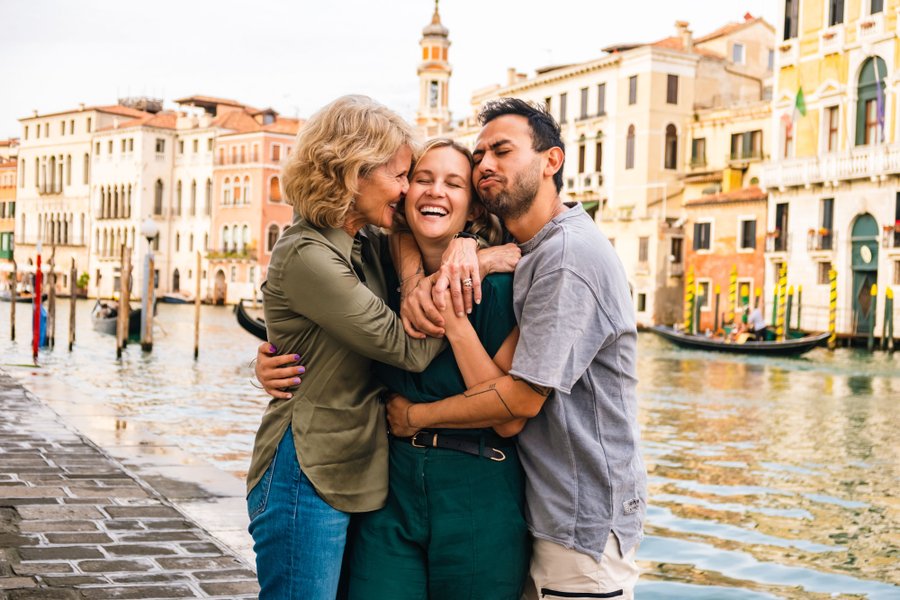 Professional photoshoot at the Rialto Bridge photo 8