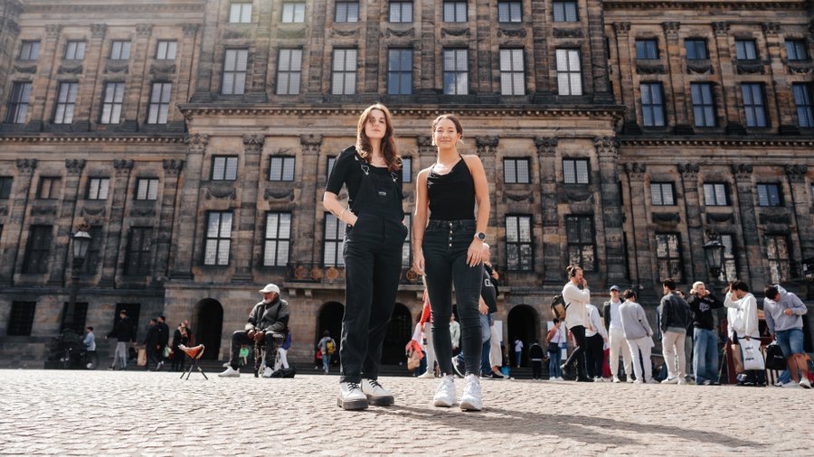 Professional photoshoot at Dam Square photo 7