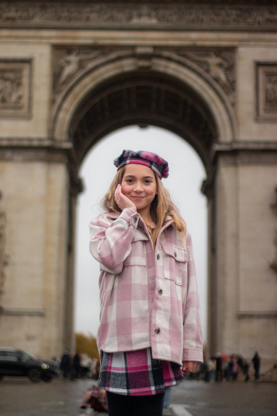 Professional photoshoot at Arc de Triomphe photo 6