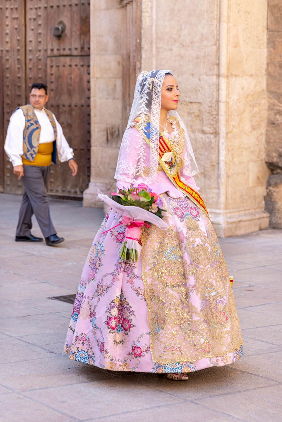 Professional Fallas Photoshoot at Torres de Serranos in Valencia photo 6