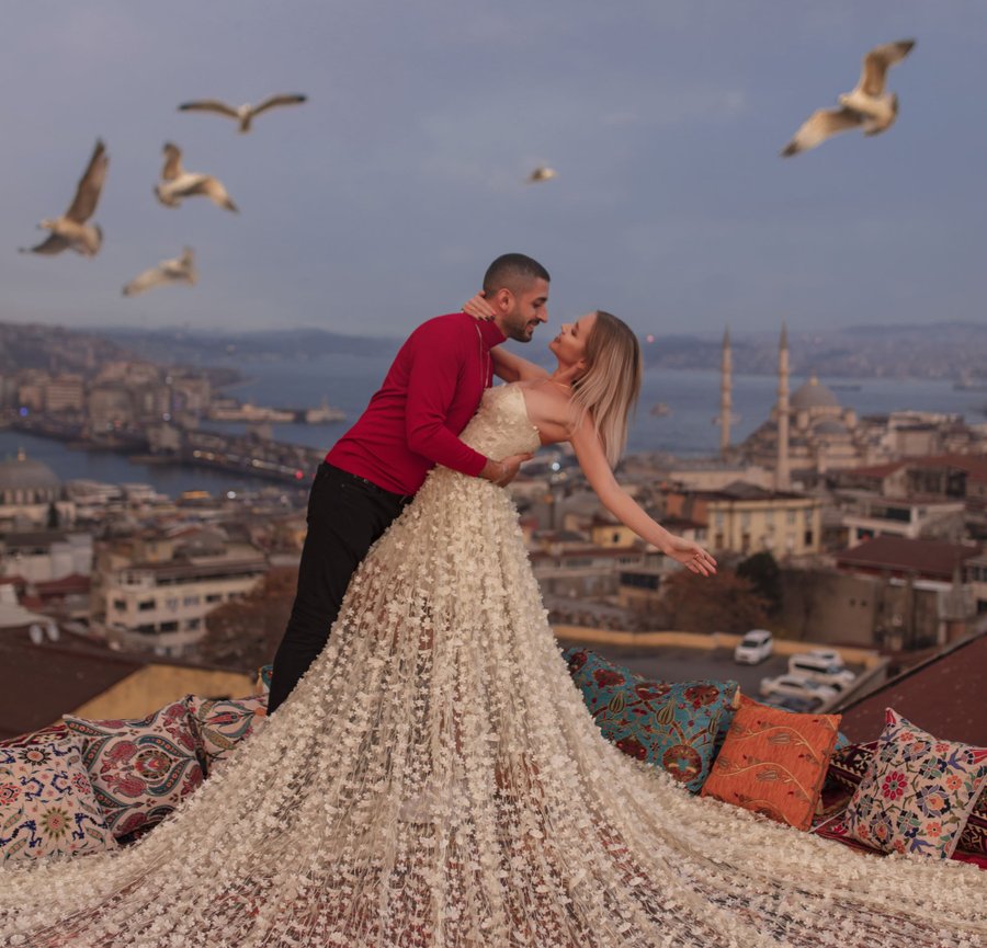 Private rooftop photoshoot in Istanbul photo 1