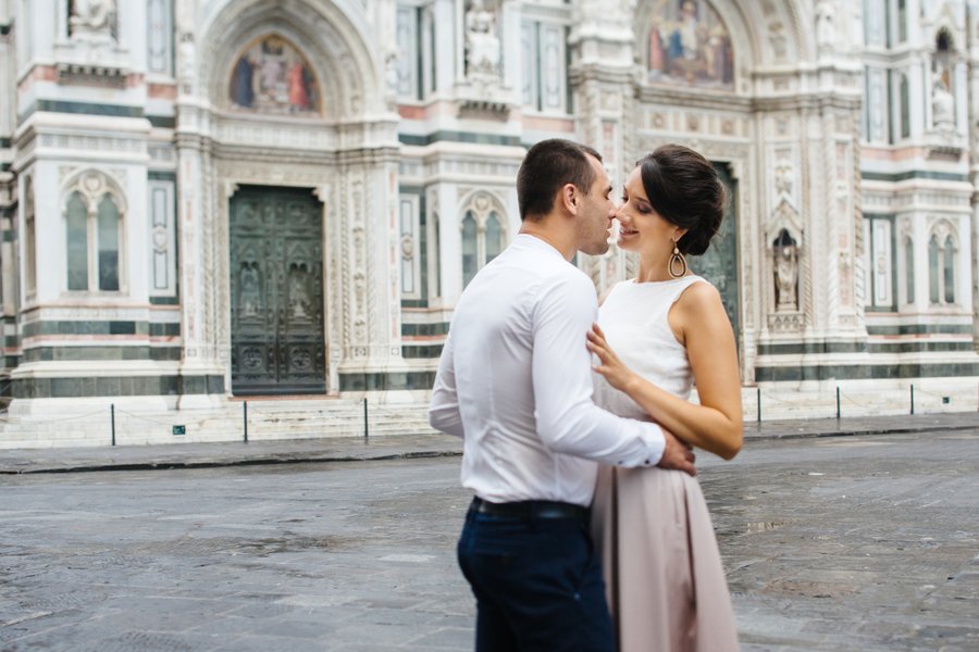 Professional photoshoot outside the Duomo photo 7