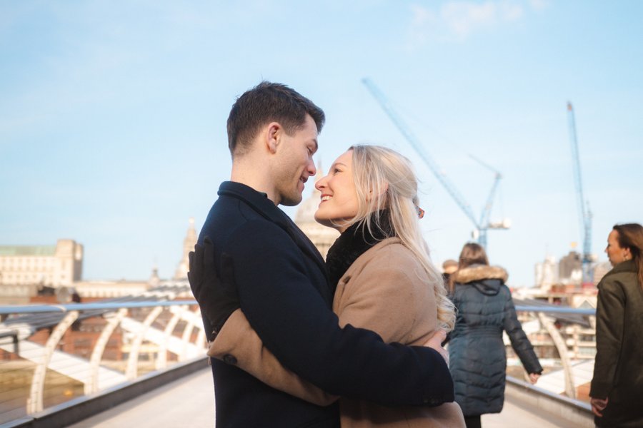 Romantic photoshoot for couples photo 4