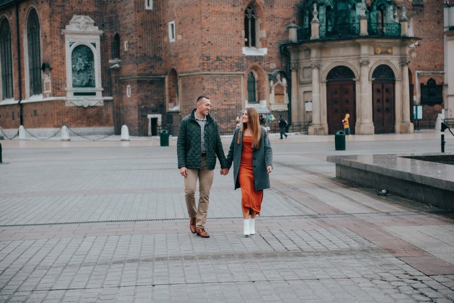Photoshoot at St. Mary's Basilica and Floriańska Street, Kraków — photo 7