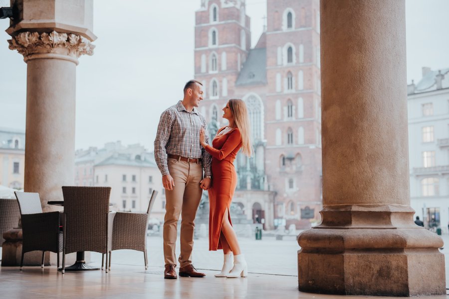 Photoshoot at St. Mary's Basilica and Floriańska Street, Kraków — photo 5