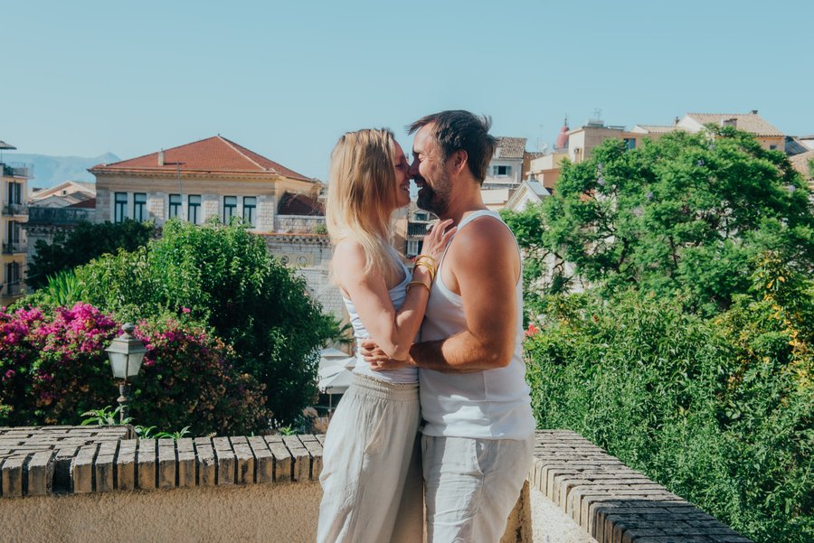 Photoshoot at Old Town alleys, Corfu — photo 8