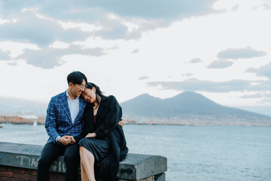 Professional photoshoot at Piazza del Plebiscito & Lungomare — photo 6