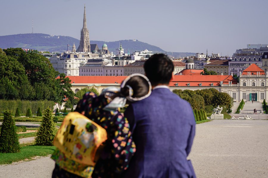 Photoshoot at Belvedere Palace Gardens, Vienna — photo 2