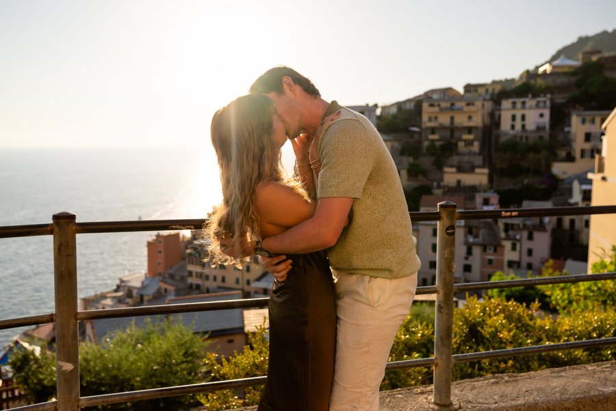Romantic photoshoot in Cinque Terre — photo 4