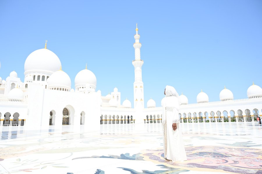 Photoshoot at Sheikh Zayed Grand Mosque, Abu Dhabi — photo 5