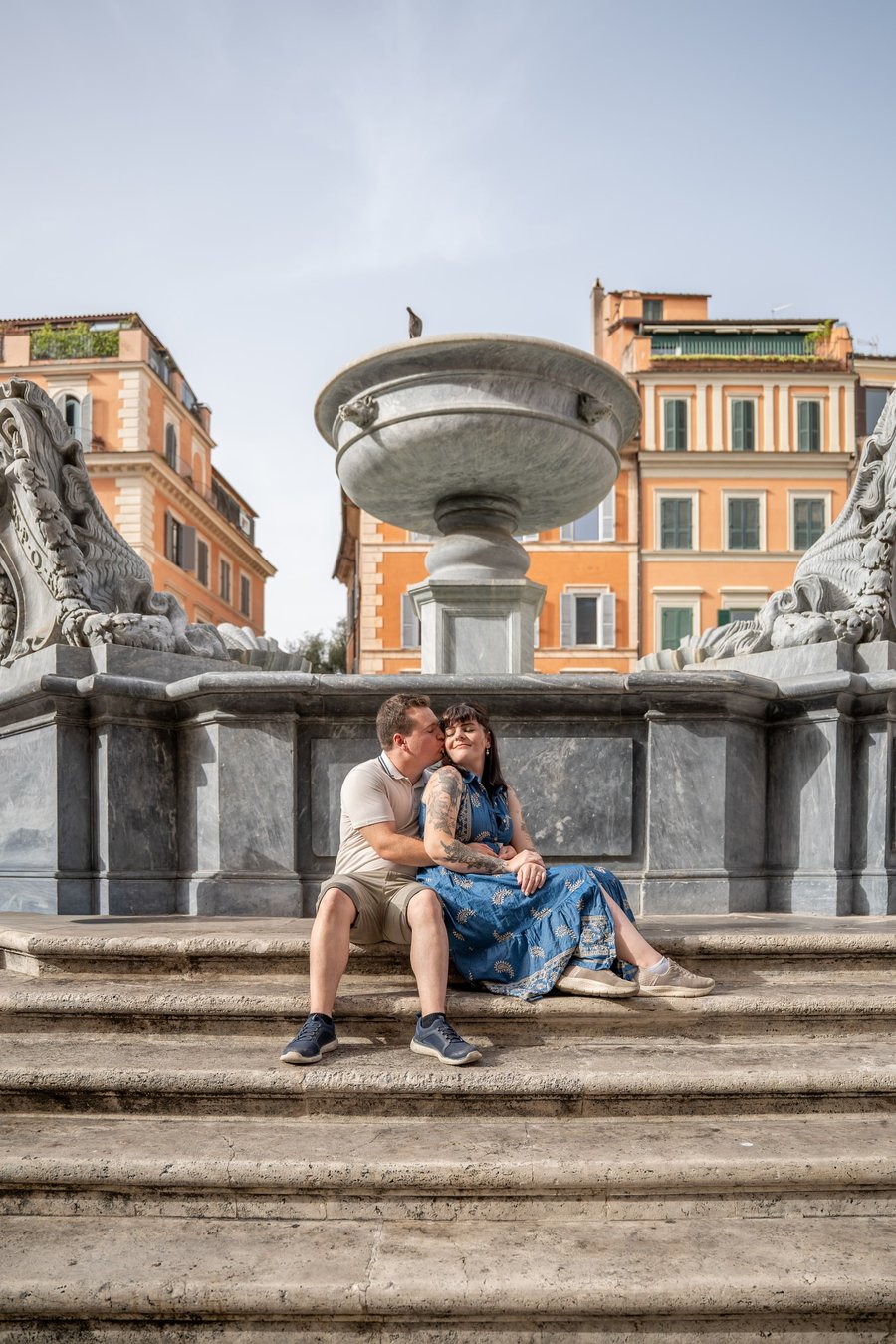 Romantic Couples Photoshoot in Rome — Trastevere (Standard) — couple session, photo 6