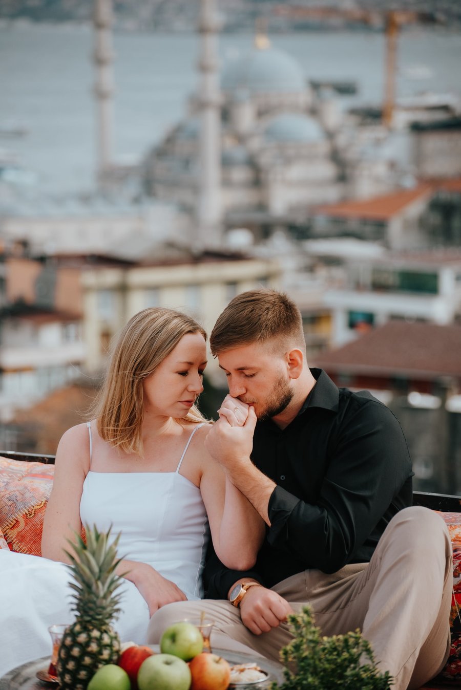 Romantic photoshoot in Istanbul — photo 2