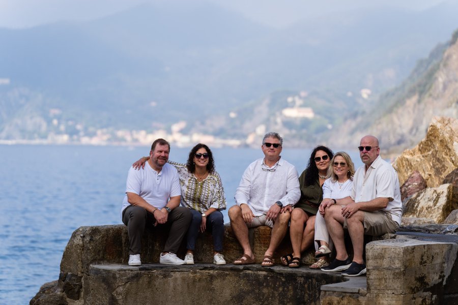 Photoshoot at Vernazza Harbour, Cinque Terre — photo 6