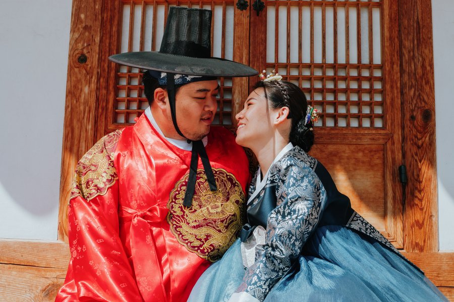 Photoshoot at Bukchon Hanok Village, Seoul — photo 5
