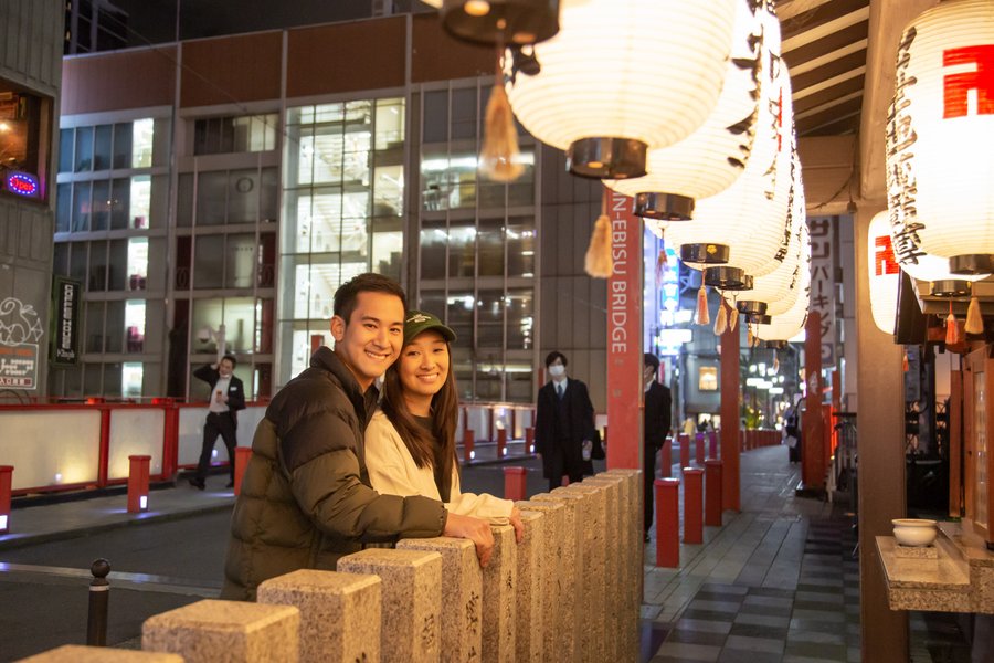 Photoshoot at Dotonbori Canal, Osaka — photo 2