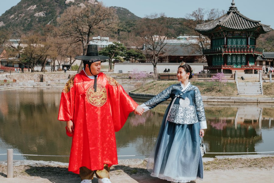 Photoshoot at Bukchon Hanok Village, Seoul — photo 1