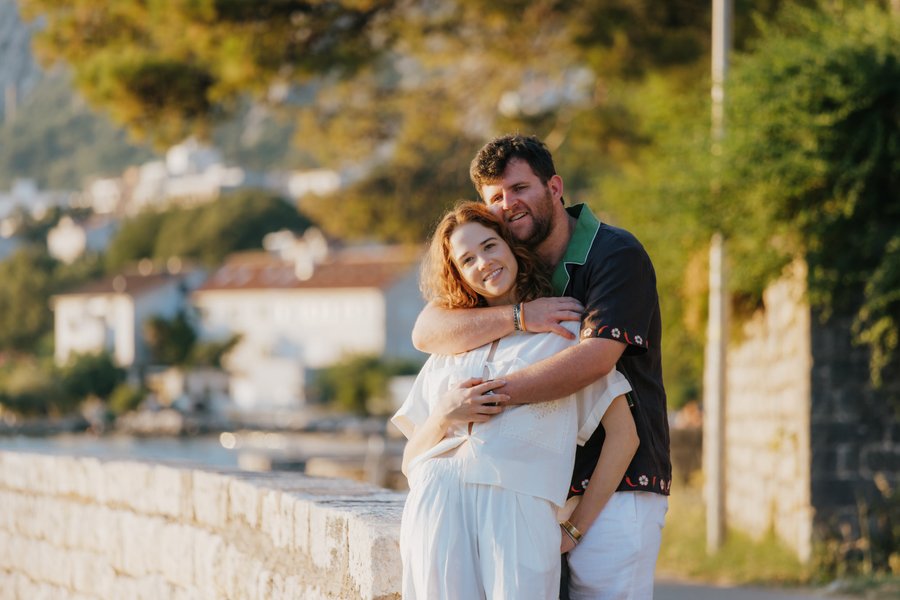 Romantic photoshoot in Kotor — photo 6
