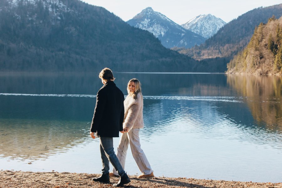 Photoshoot at Alpsee lake shore, Neuschwanstein Castle — photo 6