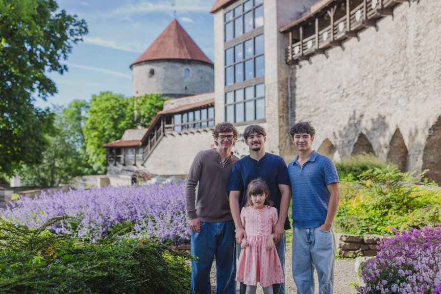 Family photoshoot in Tallinn — photo 2