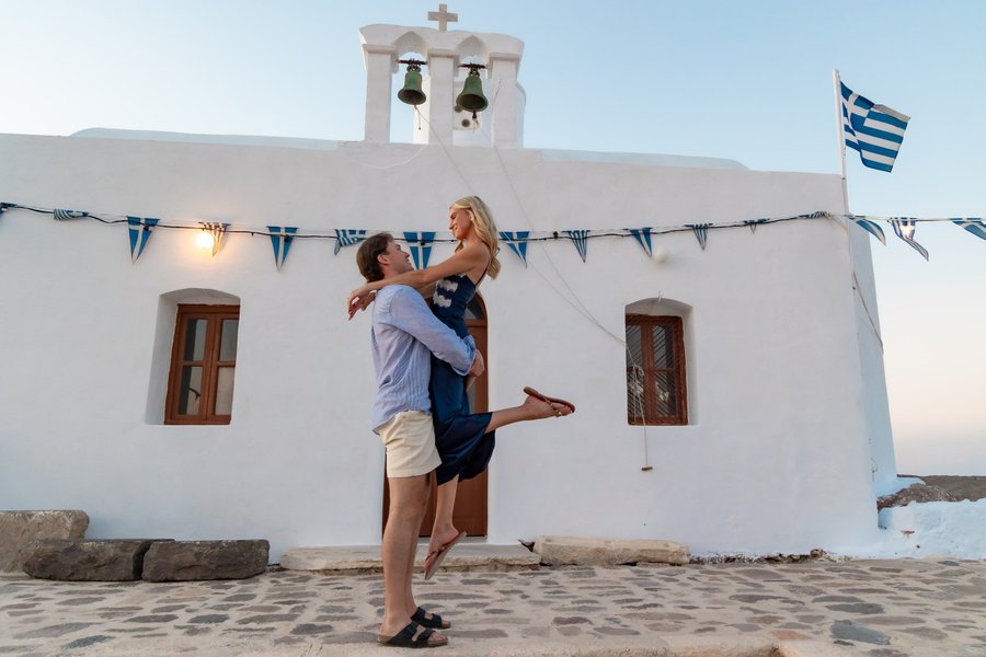 Photoshoot at Plaka Castle, Milos — photo 3