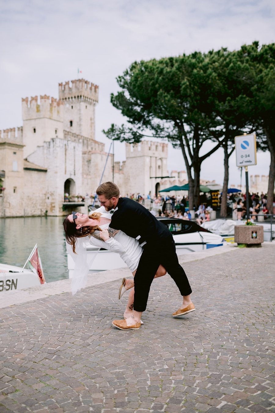 Photoshoot at Scaligero Castle, Sirmione, Lake Garda — photo 1