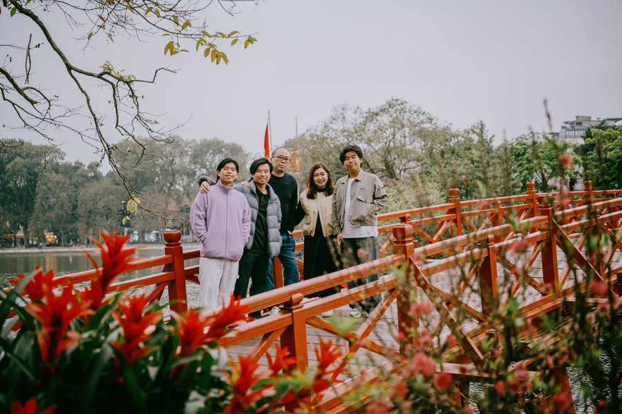 Photoshoot at Hoan Kiem Lake, Hanoi — photo 3