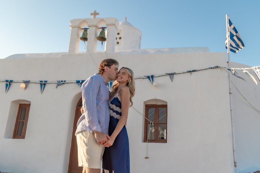 Photoshoot at Plaka Castle, Milos — photo 8