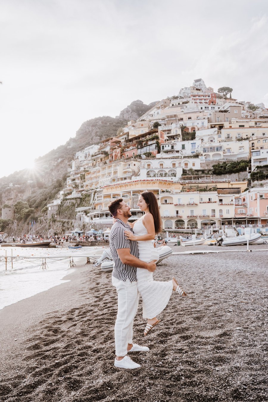 Romantic photoshoot at Marina Grande dock, Positano — photo 2