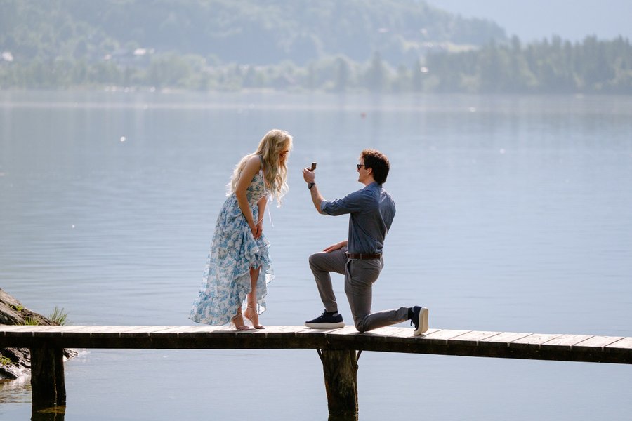 Photoshoot at Lakeside Pier at Am Hof, Hallstatt — photo 3