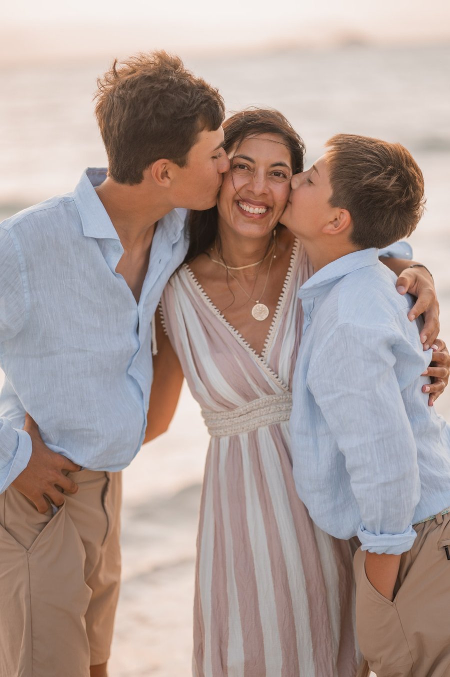 Photoshoot at Agios Prokopios Beach, Naxos — photo 6