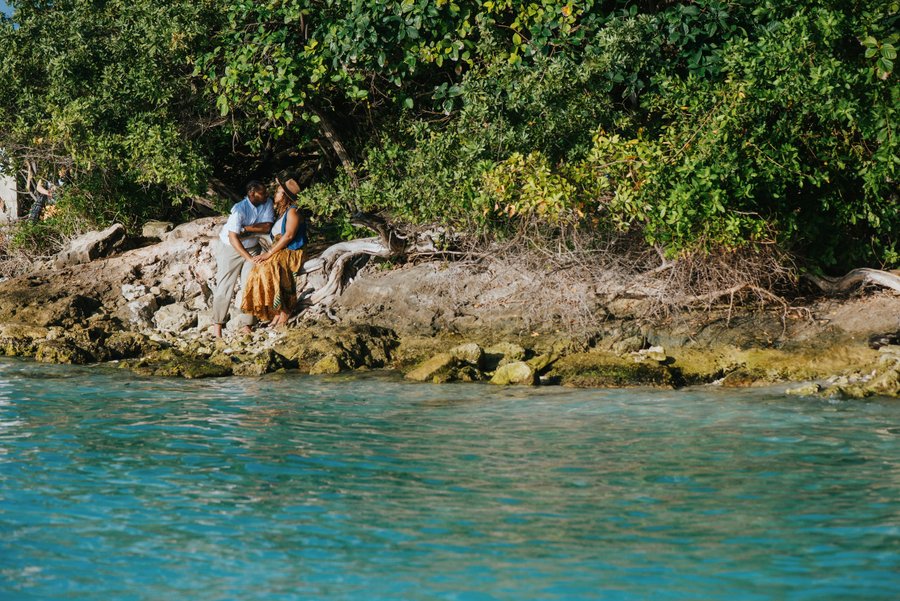 Photoshoot at Punta Cancún Lighthouse — photo 2